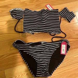 S top & M bottom - with TAGS